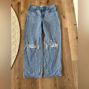 SOLD Abercrombie The Loose high rise Jeans sz 29